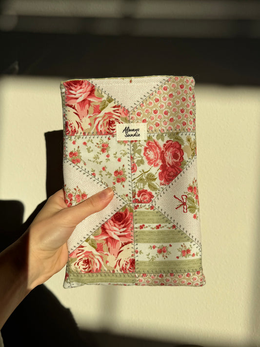 Small Book Sleeve - Ada