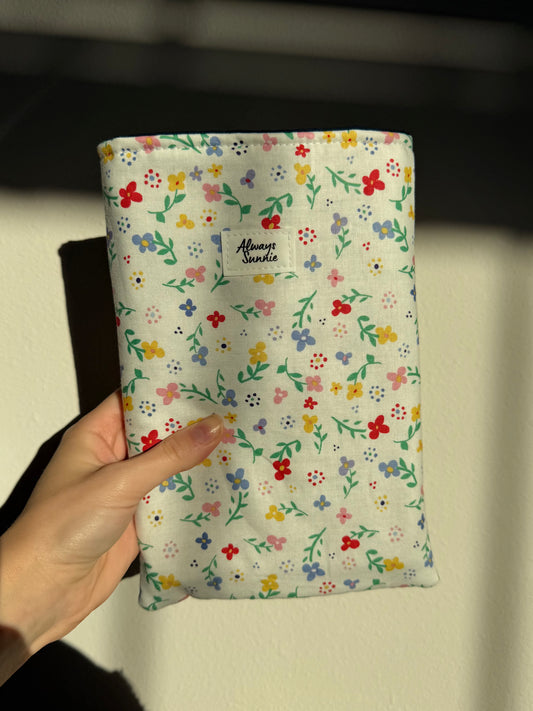 Small Book Sleeve - Delia