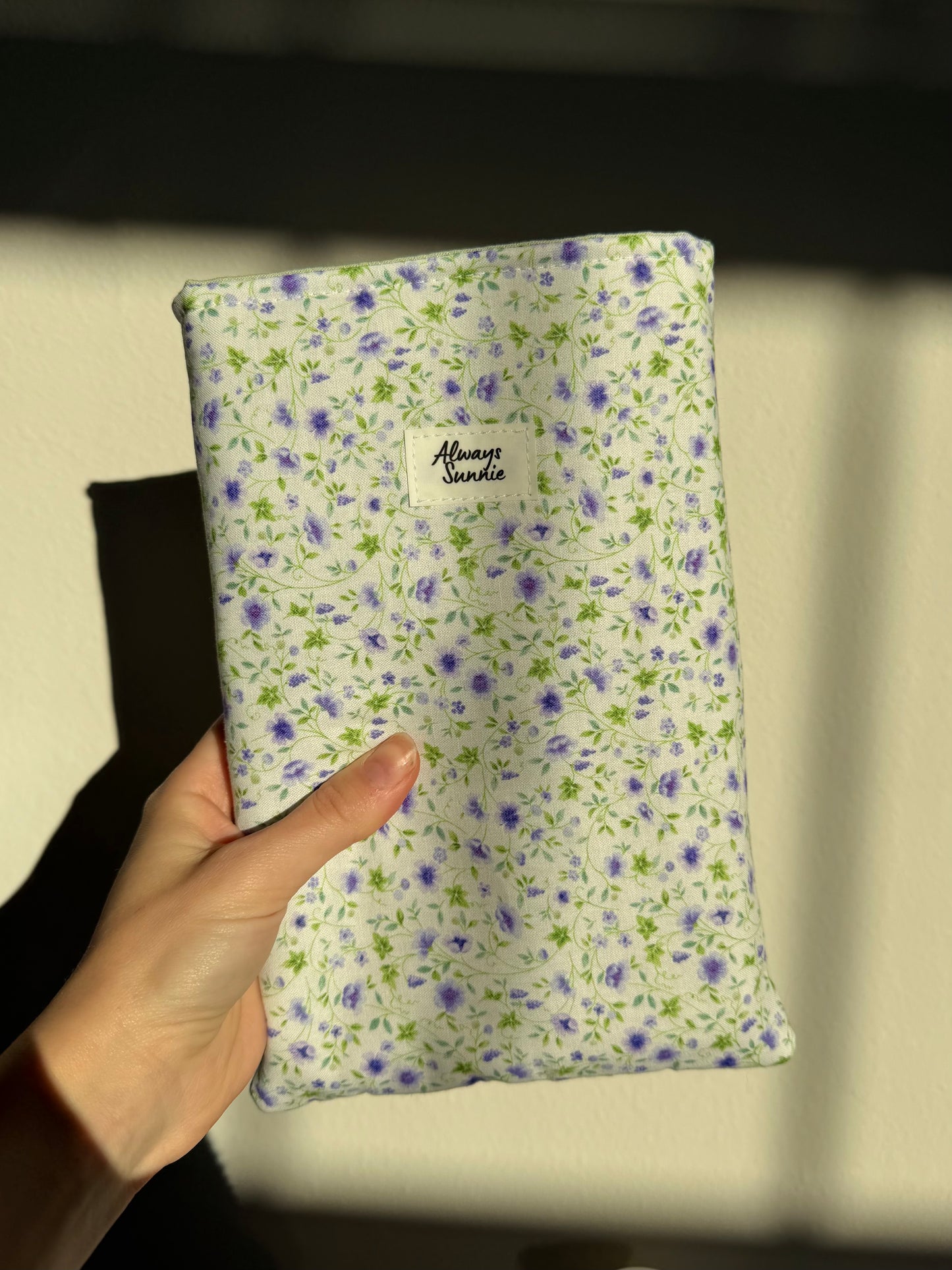Small Book Sleeve - Viola