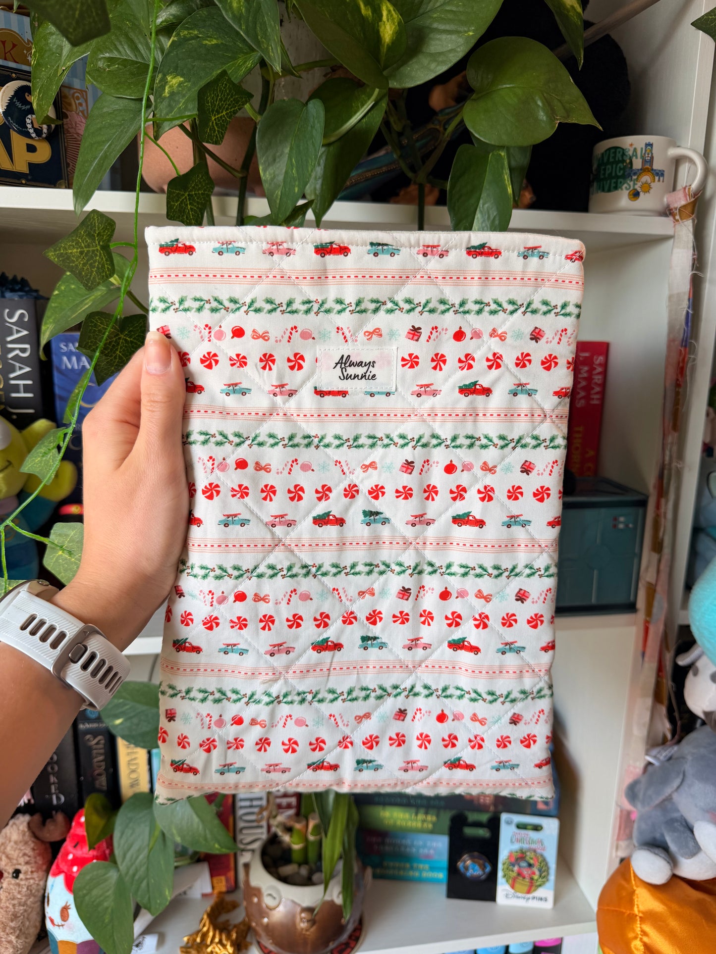 Large Book Sleeve - Merry