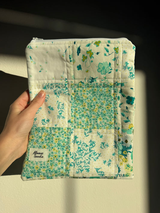 Mrs. Blue Sky - Large Zippered Pouch (II)