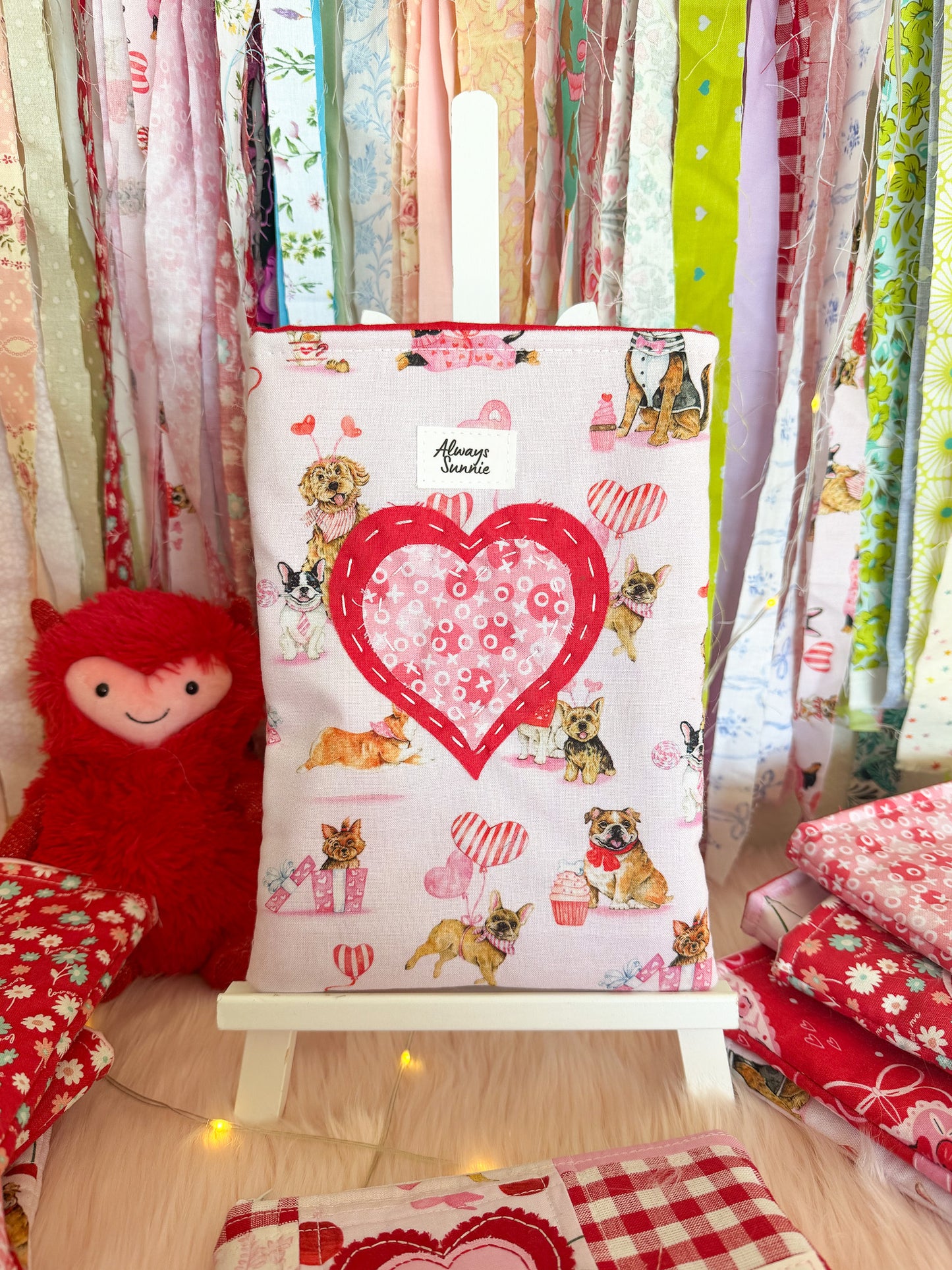 Ruff Small Book Sleeve (I) - Whole Lotta Love Collection