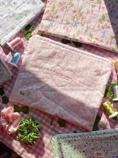 Small Laptop Sleeve - I hope your email never finds me - Pennie
