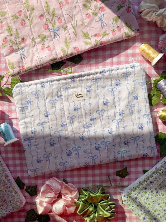 Small Laptop Sleeve - Beau