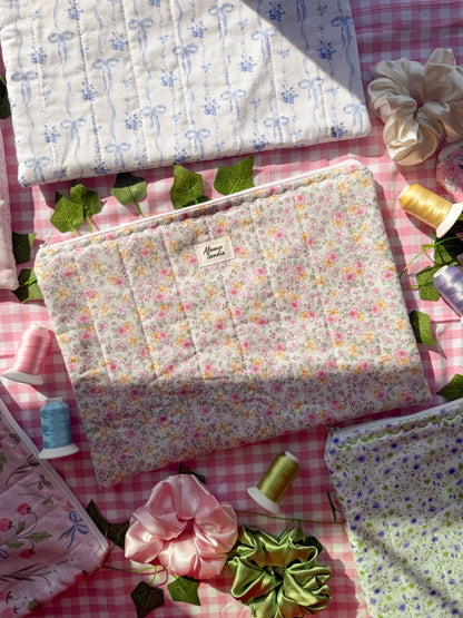 Small Laptop Sleeve - Daphne
