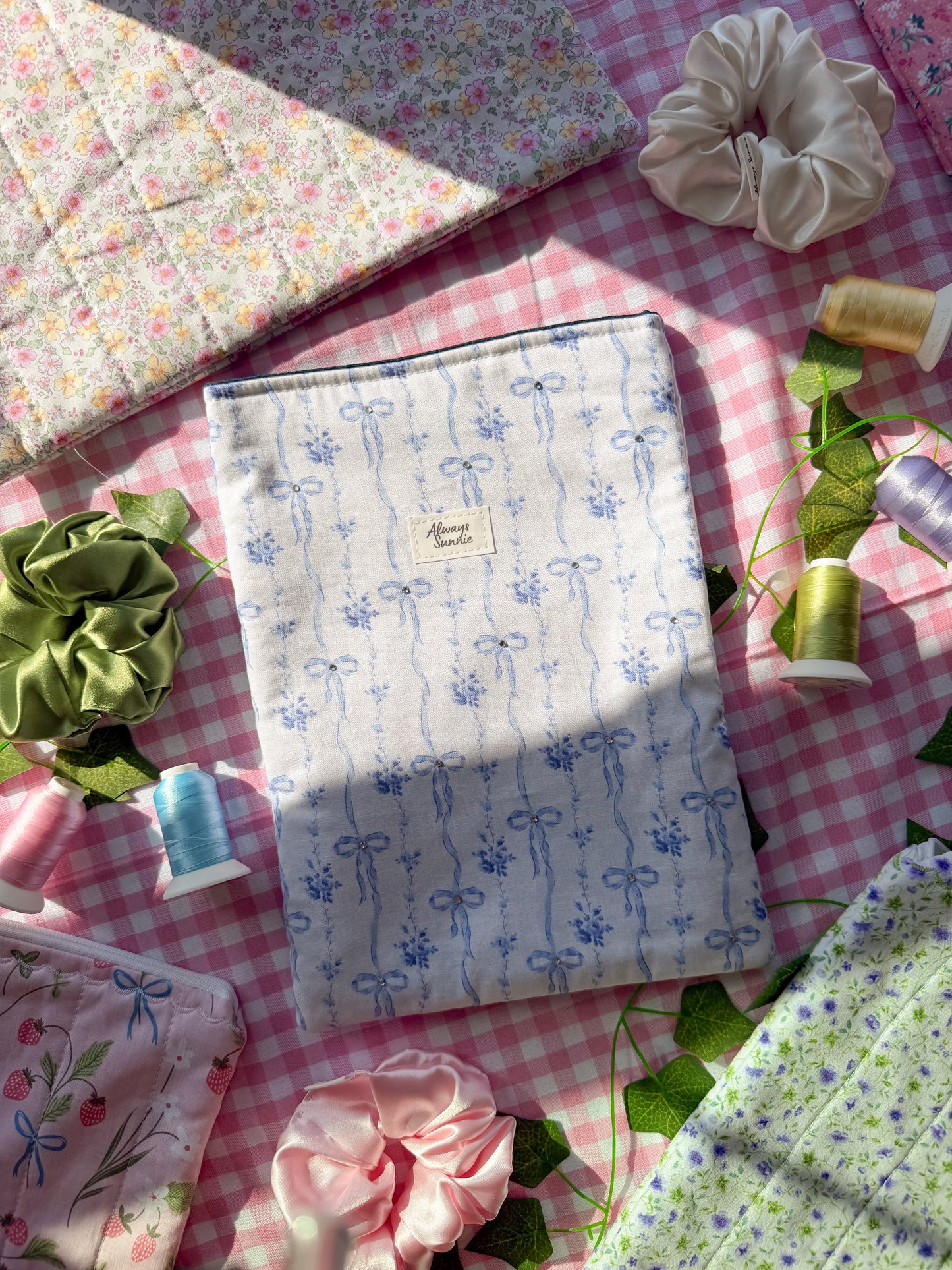 Large Book Sleeve - Beau