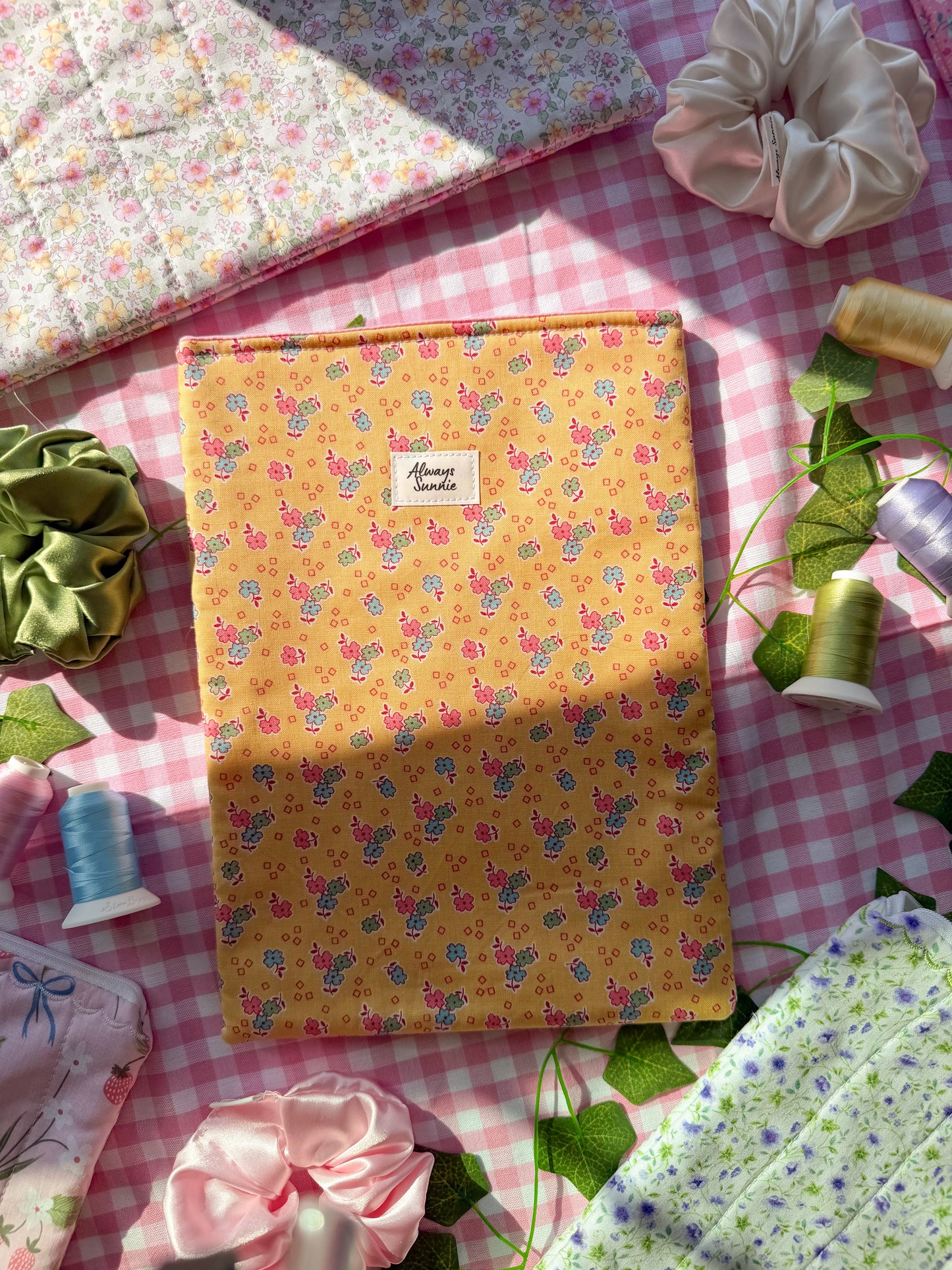 Large Book Sleeve - Danielle