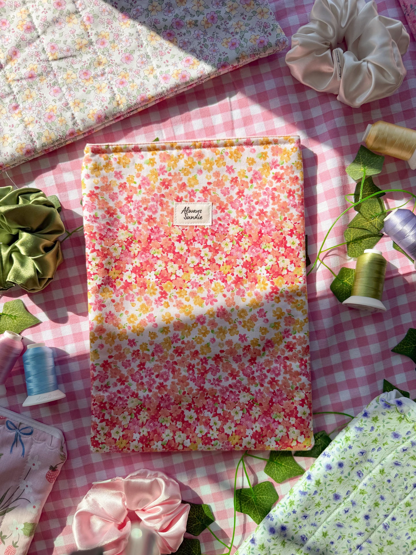 Large Book Sleeve - Millie