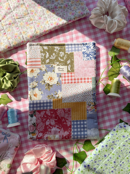 Large Book Sleeve - Charlotte