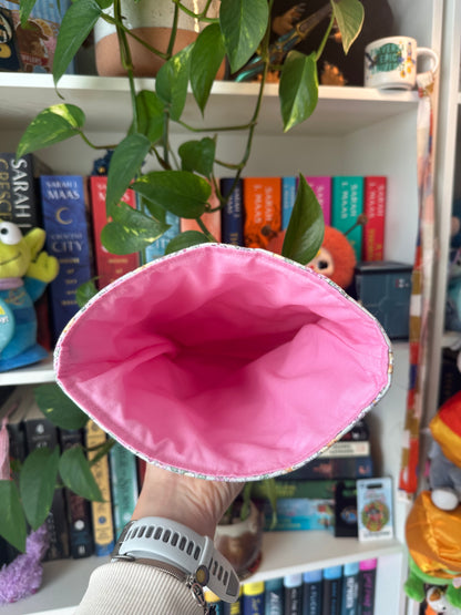 Book Sleeve - Daphne