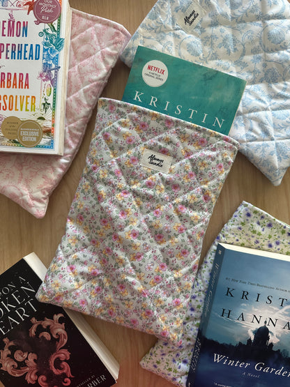 Large Book Sleeve - Delia