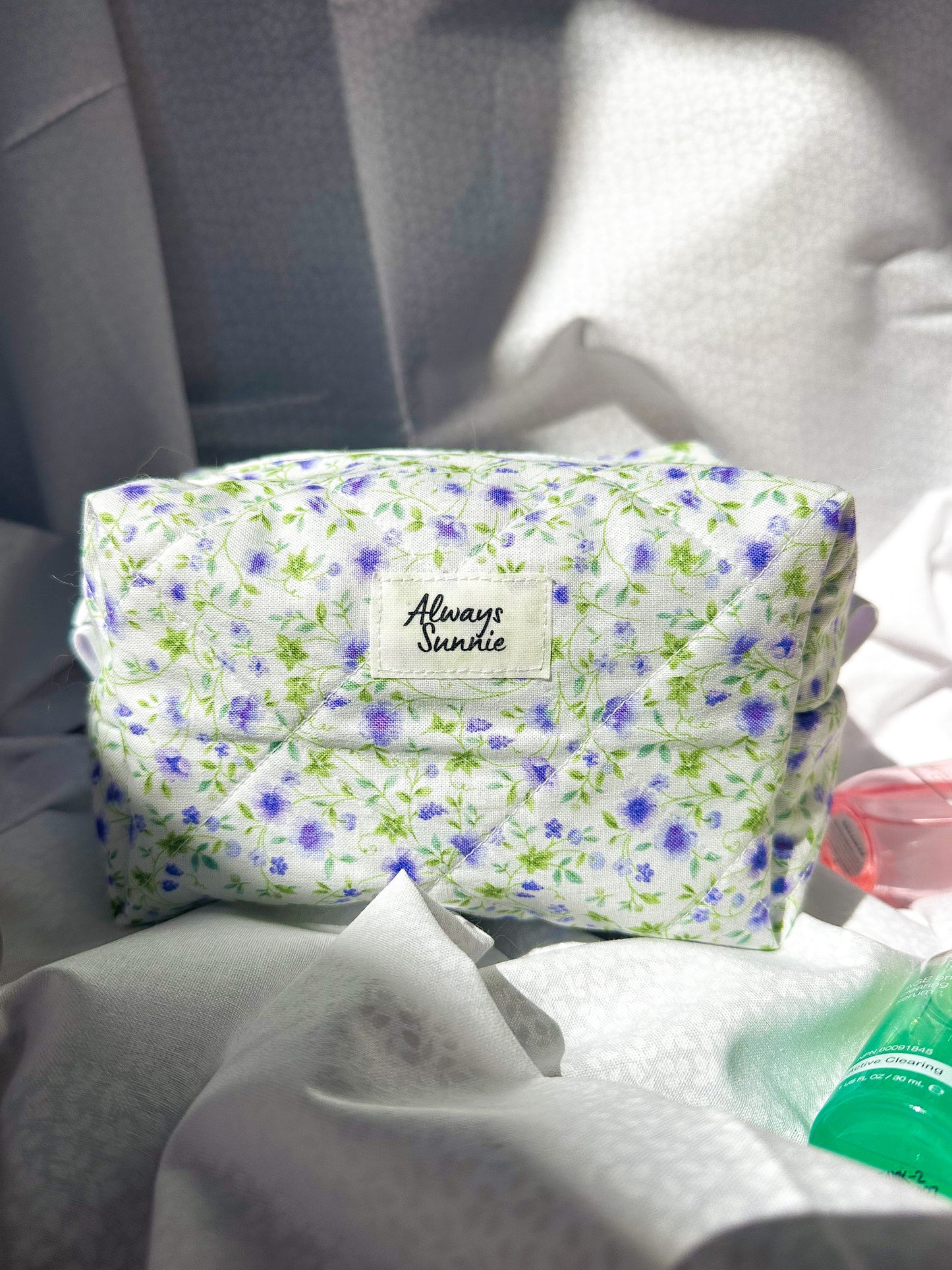 Toiletry Bag - Viola